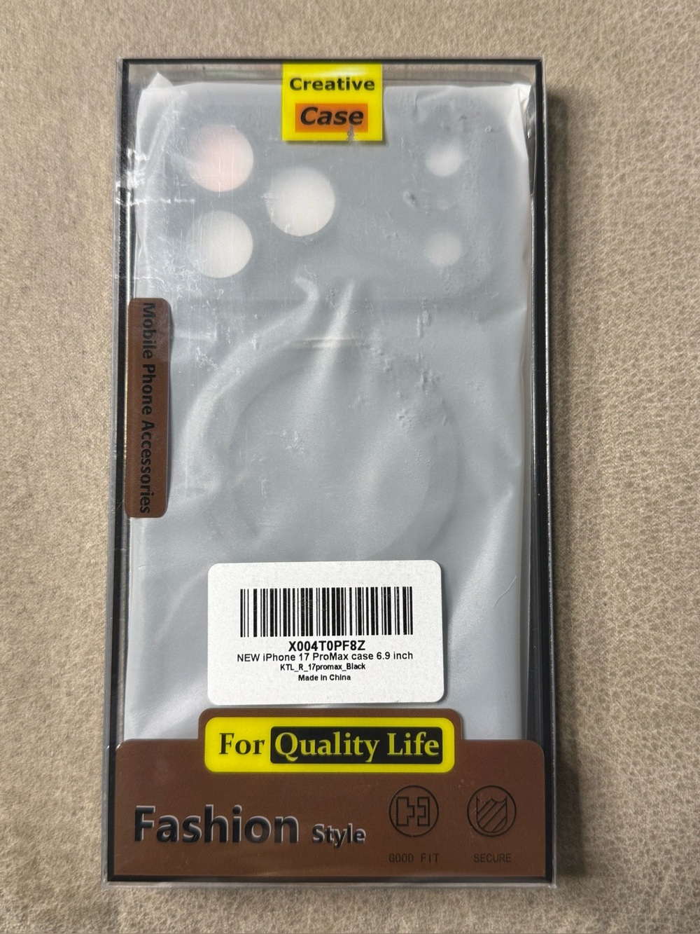 NIB iPhone 17 Pro Max Case Matte Black
